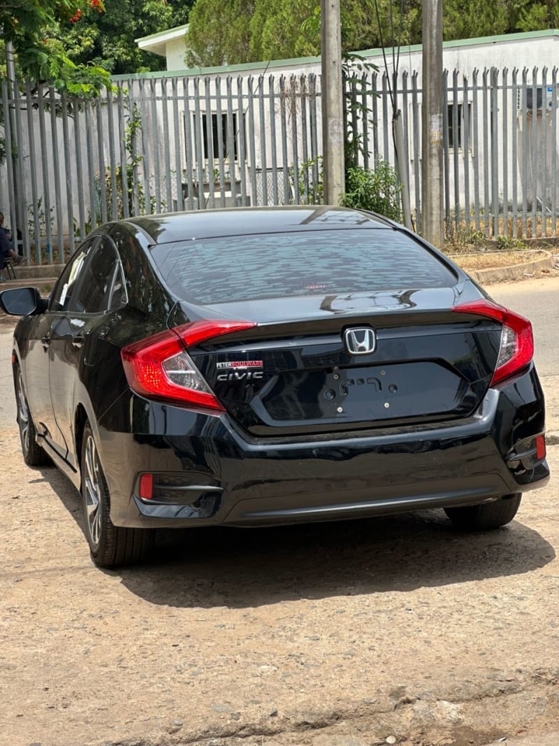 HONDA HONDA Civic 2.0 L Kaduna North