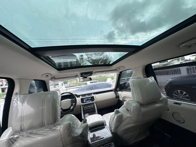 LAND ROVER L-R Range Rover Range Rover 2.0 LWB PHEV 297kW Vogue SE 4x4 MY22 AT Eti Osa