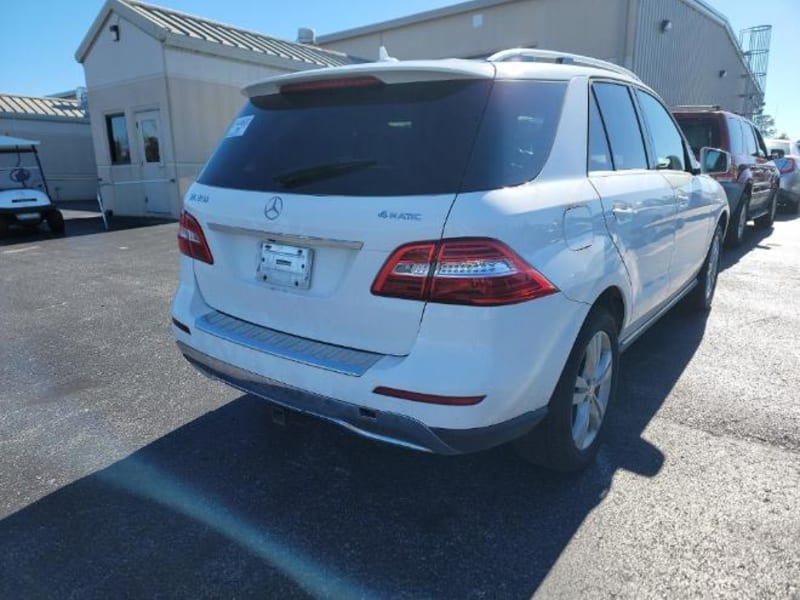 MERCEDES-BENZ MERCEDES-BENZ M-Class ML 350 BlueEFFICIENCY 4x4 AT Kaduna South