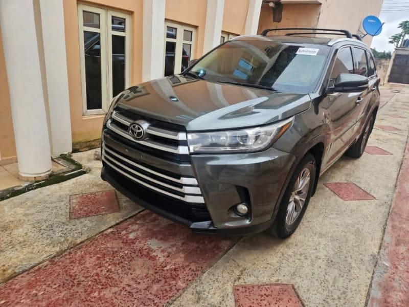 TOYOTA Toyota Highlander XLE Ibadan North