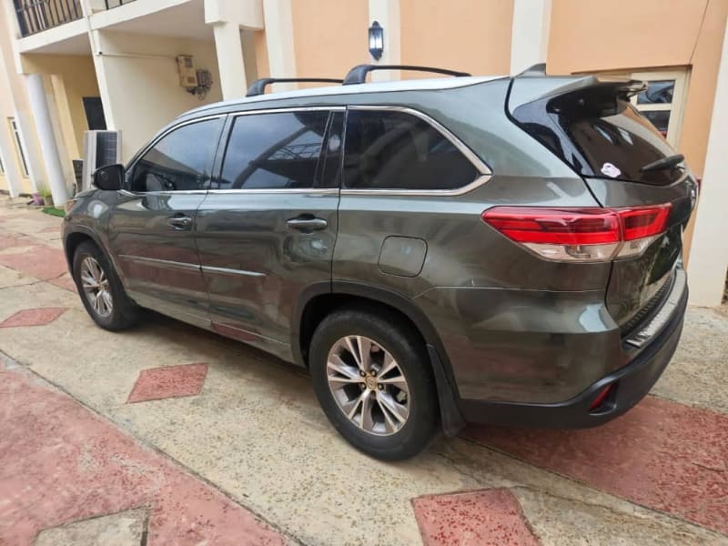 TOYOTA Toyota Highlander XLE Ibadan North
