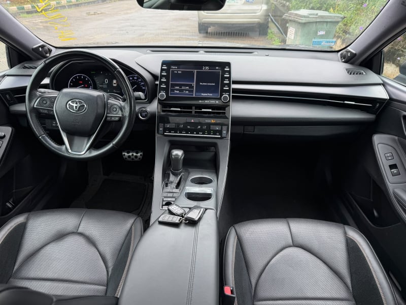 TOYOTA Toyota Avalon XLE Premium Oshodi-Isolo