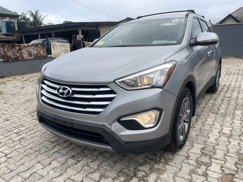 HYUNDAI HYUNDAI Santa Fe SE Oshodi-Isolo