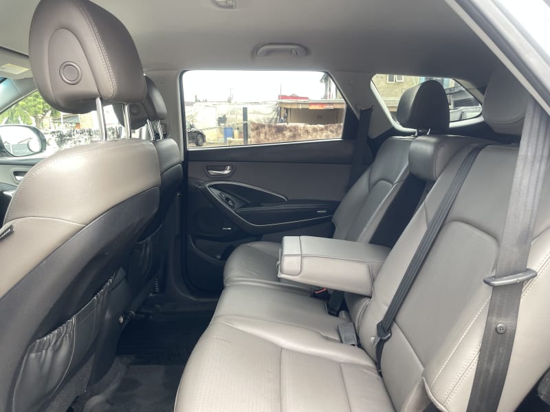 HYUNDAI HYUNDAI Santa Fe SE Oshodi-Isolo