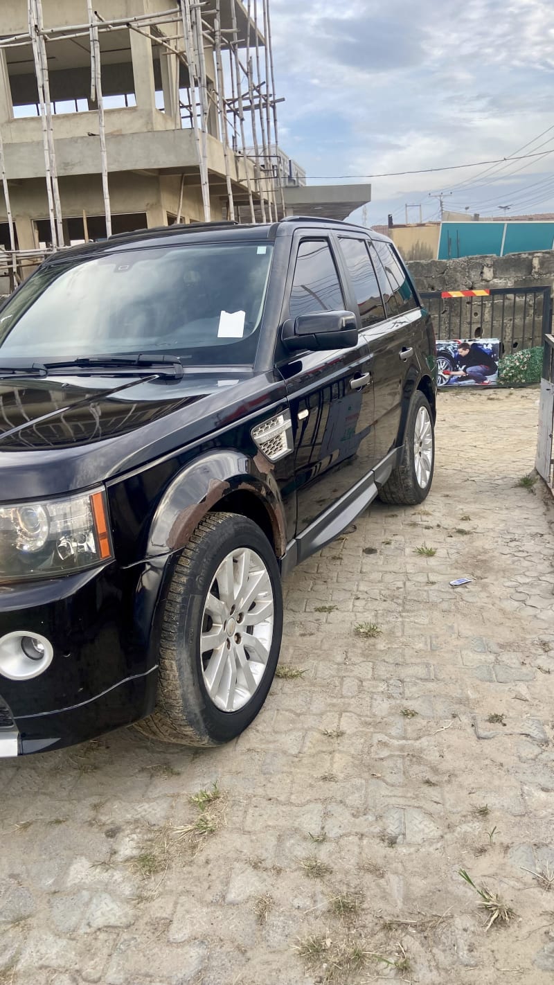 LAND ROVER L-R Range Rover Range Rover 4.2 Supercharger V8 4x4 Tiptronic MY06 Eti Osa