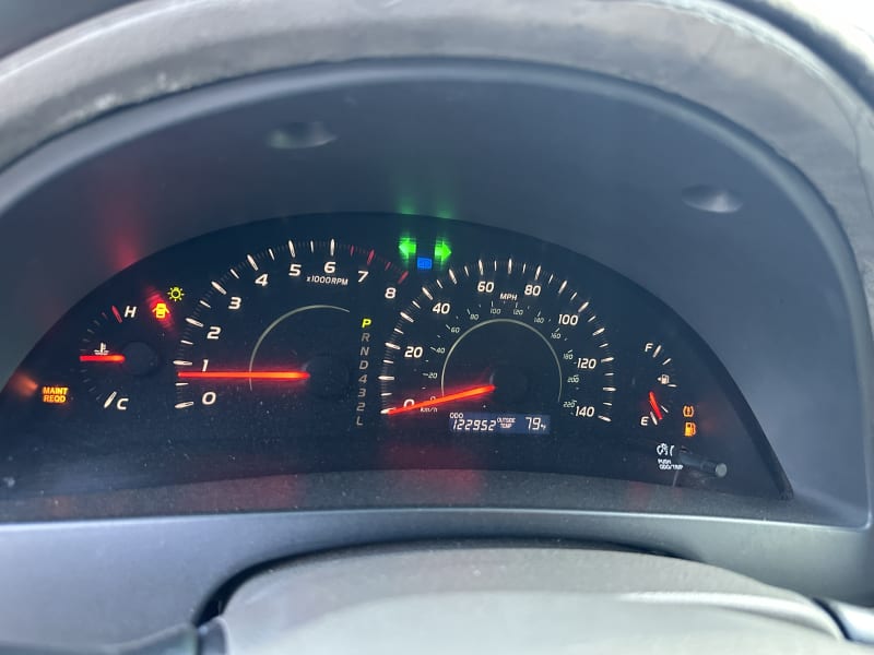 TOYOTA TOYOTA Camry LE Ifako-Ijaiye