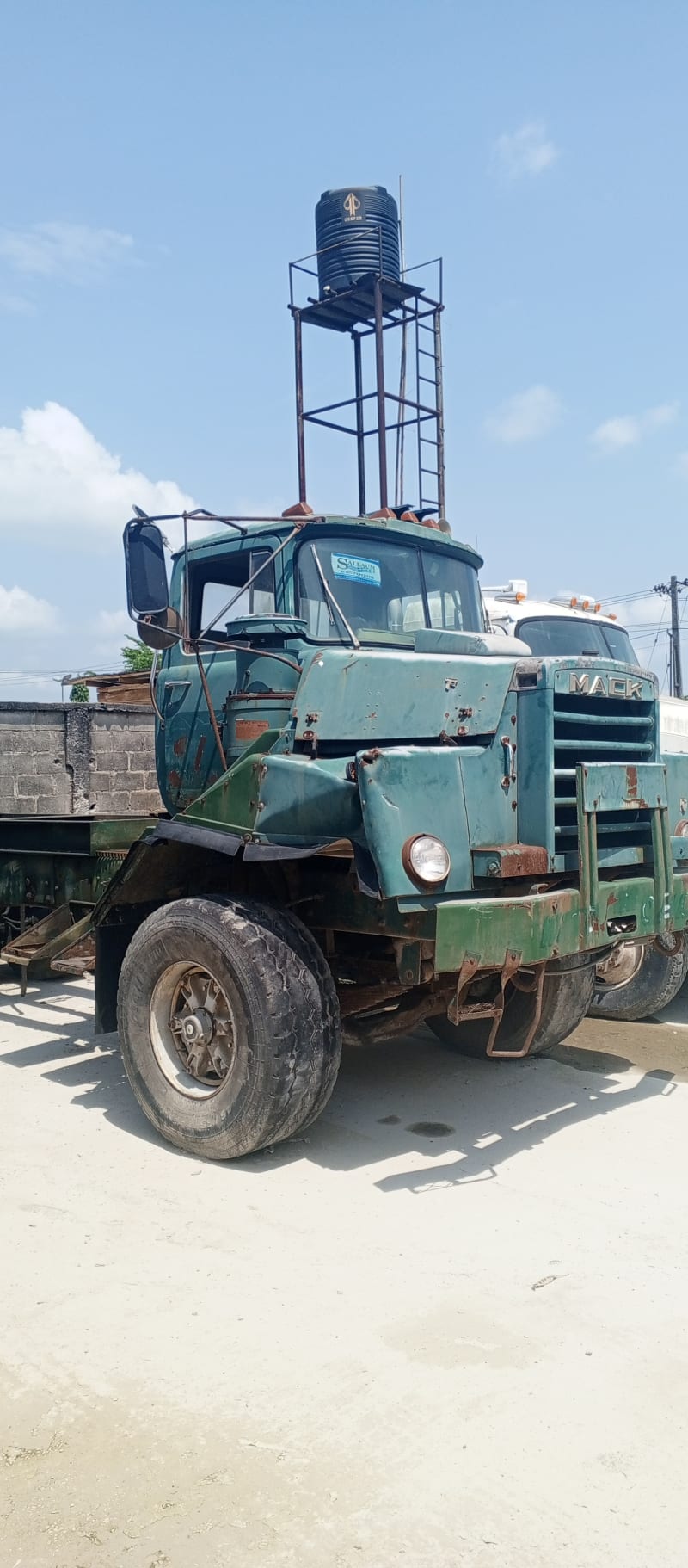 Mack Trucks MACK TRUCKS Granite Axle Back Ibeju-Lekki
