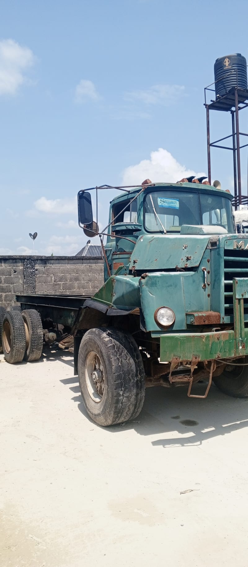Mack Trucks MACK TRUCKS Granite Axle Back Ibeju-Lekki