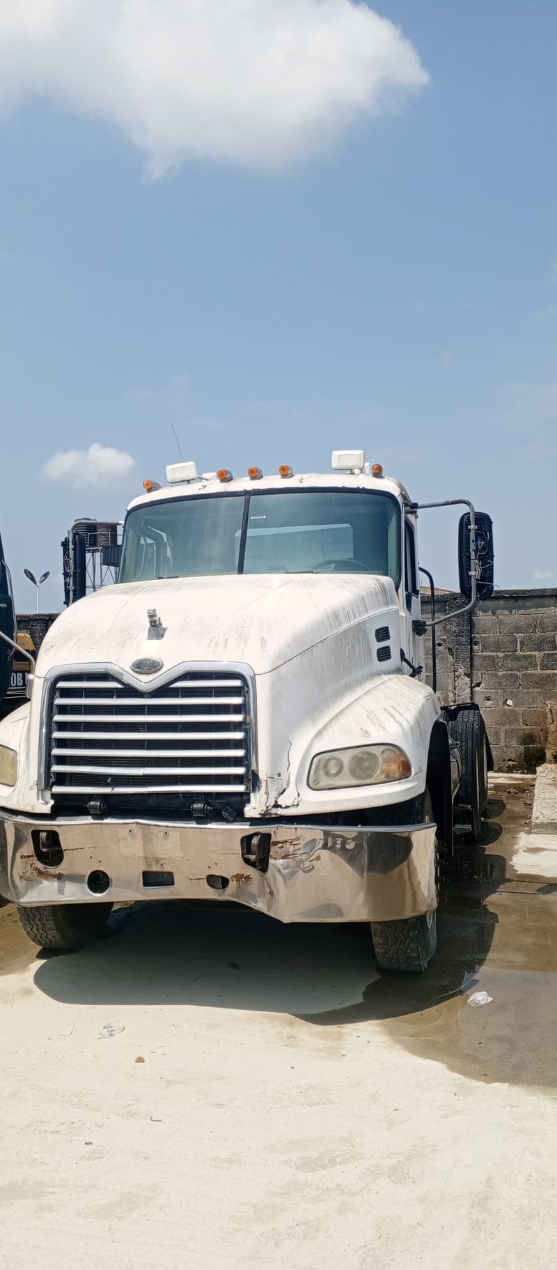 Mack Trucks MACK TRUCKS Granite Axle Back Ibeju-Lekki