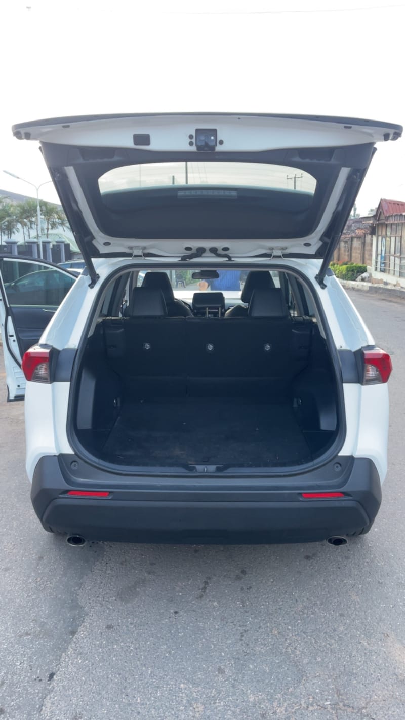 TOYOTA Toyota RAV4 XLE Ibadan South-West