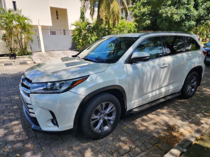 TOYOTA Toyota Highlander XLE Lagos Island