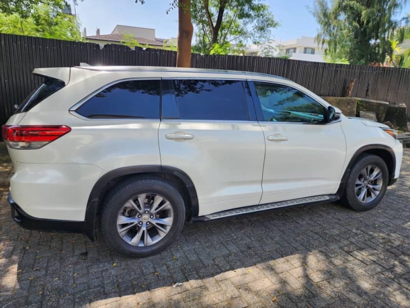 TOYOTA Toyota Highlander XLE Lagos Island