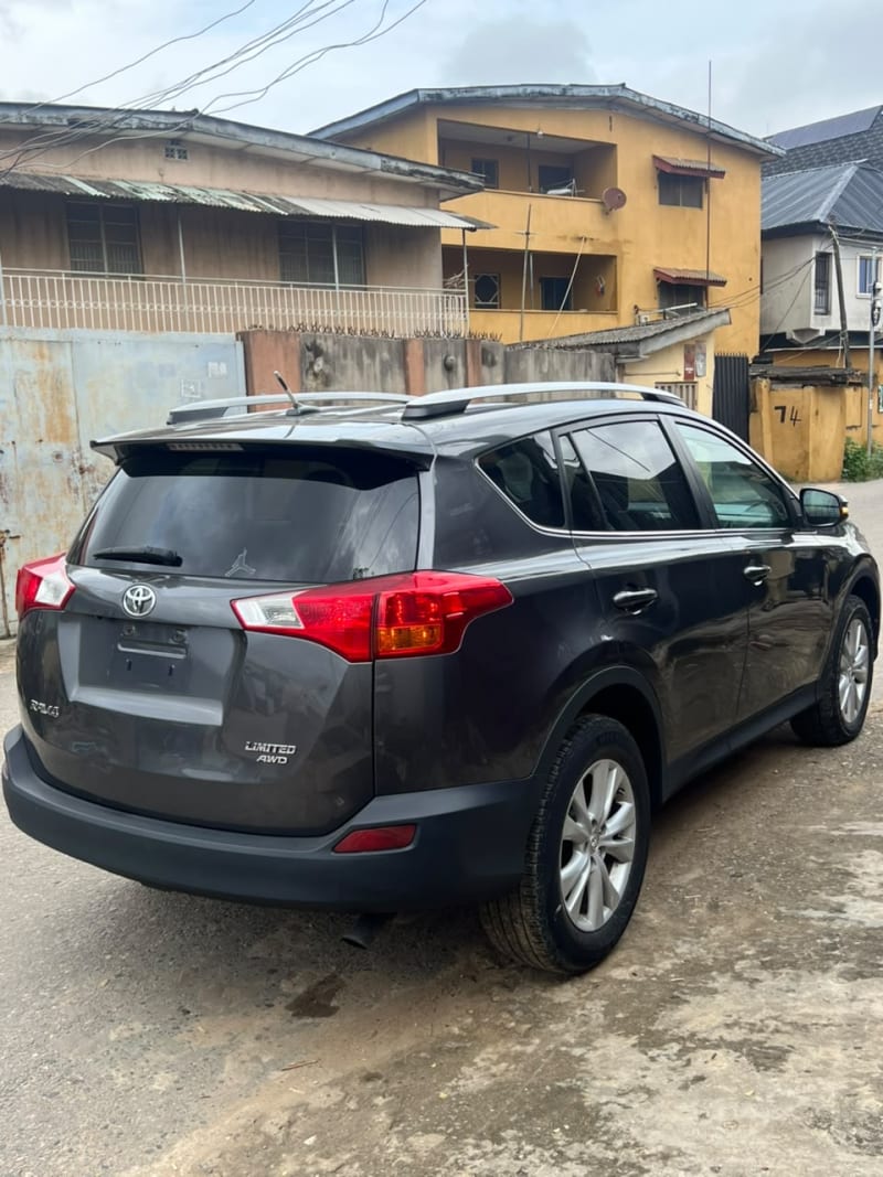 TOYOTA Toyota RAV4 Limited Lagos Mainland