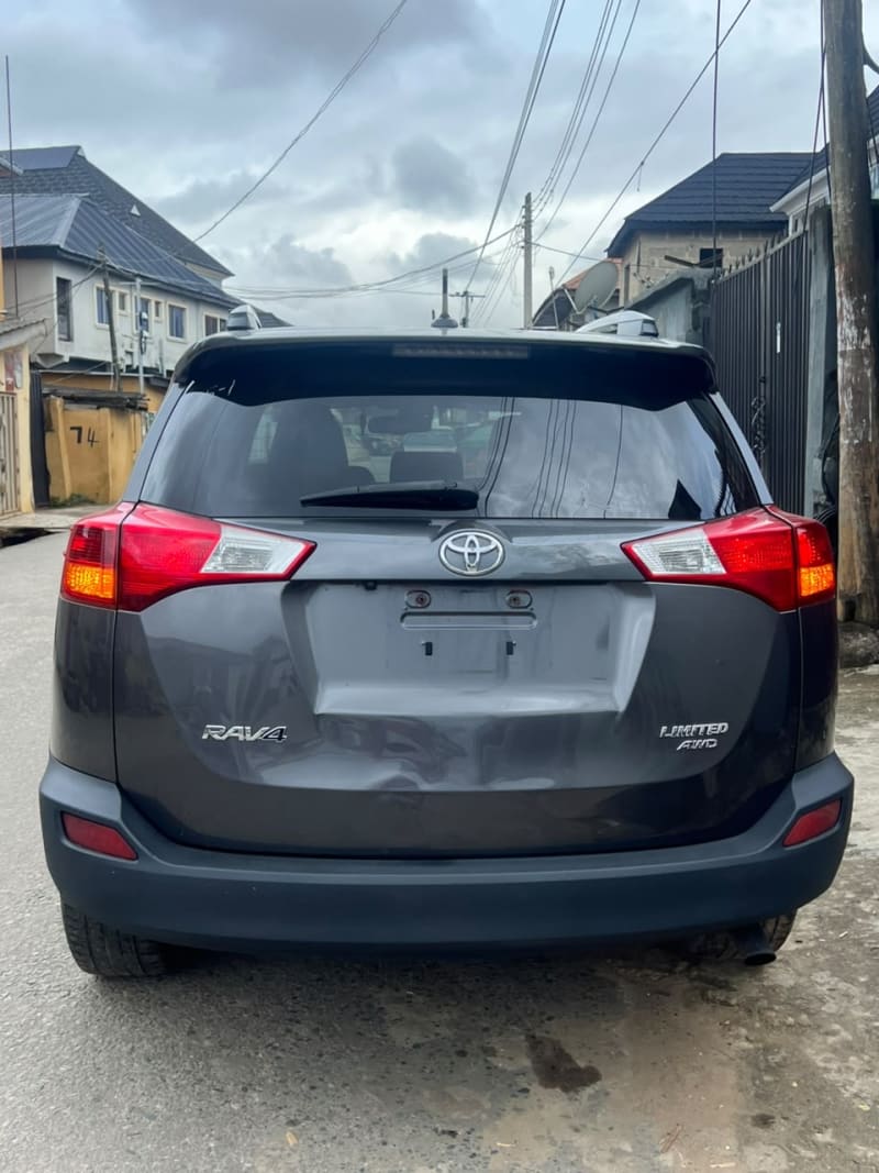 TOYOTA Toyota RAV4 Limited Lagos Mainland