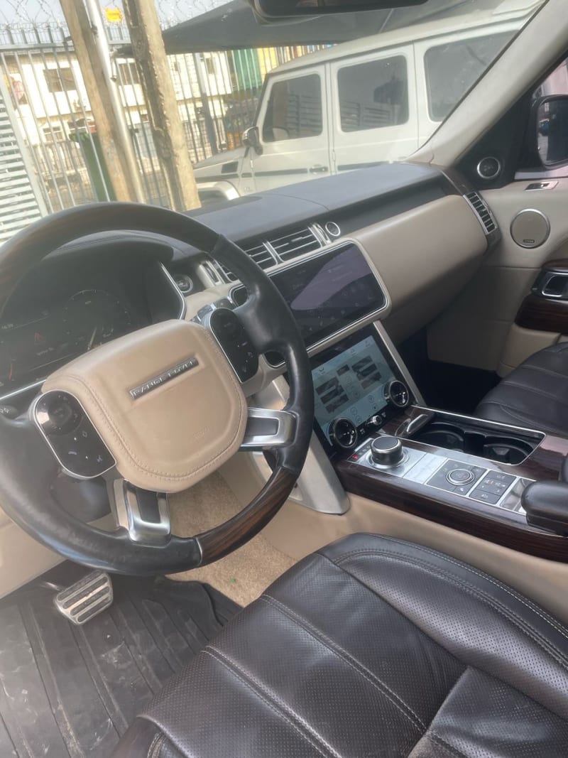 LAND ROVER L-R Range Rover Sport Range Rover Sport 2.0 221kW HSE 4x4 MY19.5 AT Lagos Mainland
