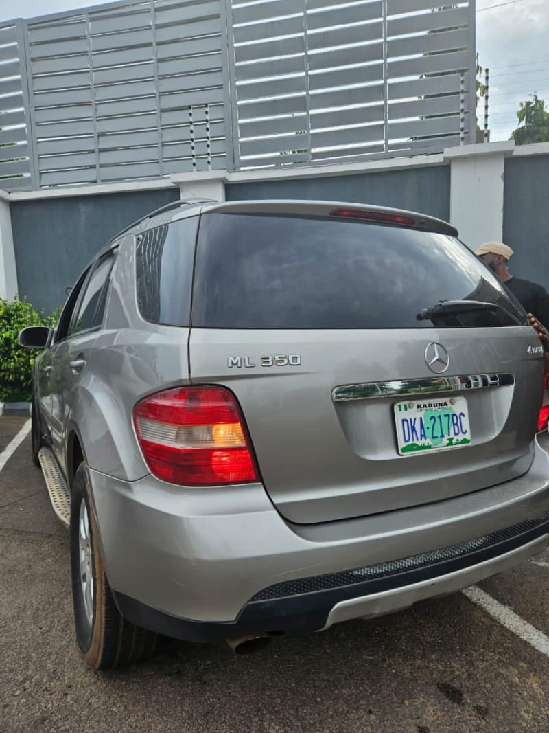 MERCEDES-BENZ MERCEDES-BENZ M-Class ML 320 4x4 AT Kaduna South