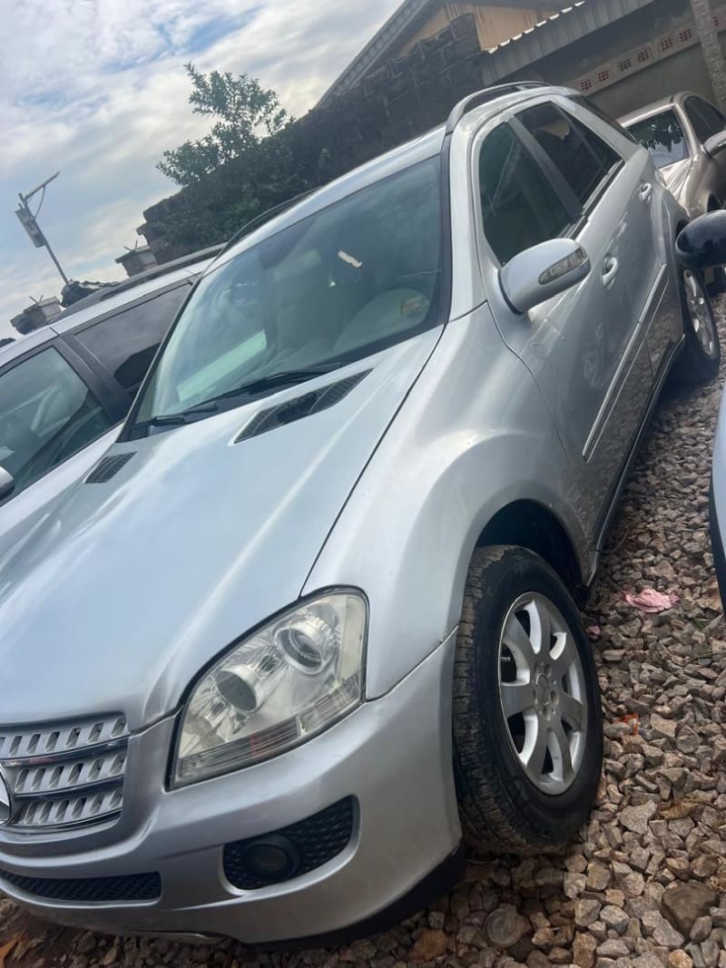 MERCEDES-BENZ MERCEDES-BENZ M-Class ML 350 4x4 AT Kaduna South