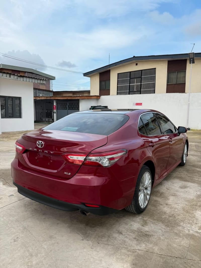 TOYOTA TOYOTA Camry XLE Lagos Mainland