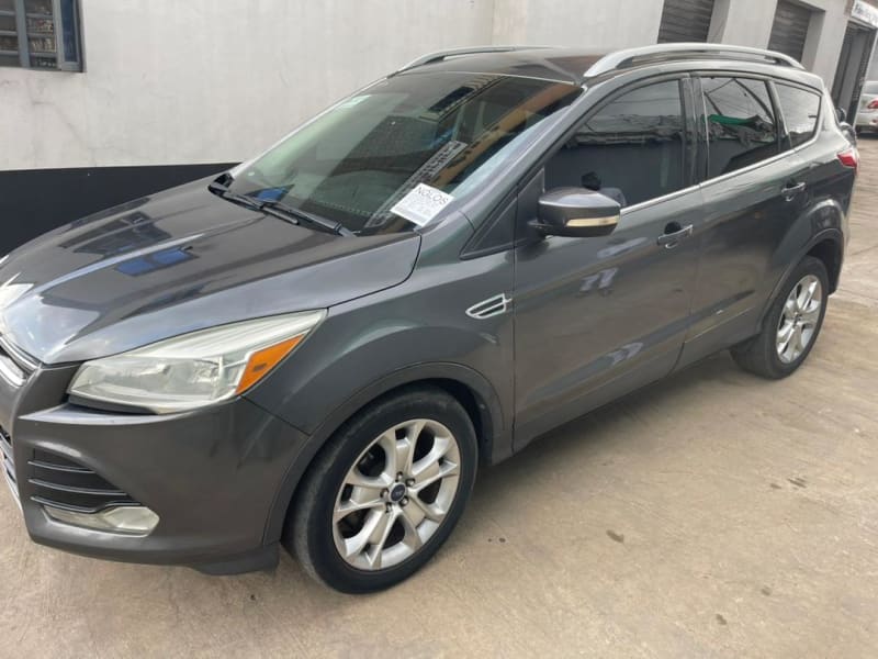 FORD FORD Escape Titanium Oluyole