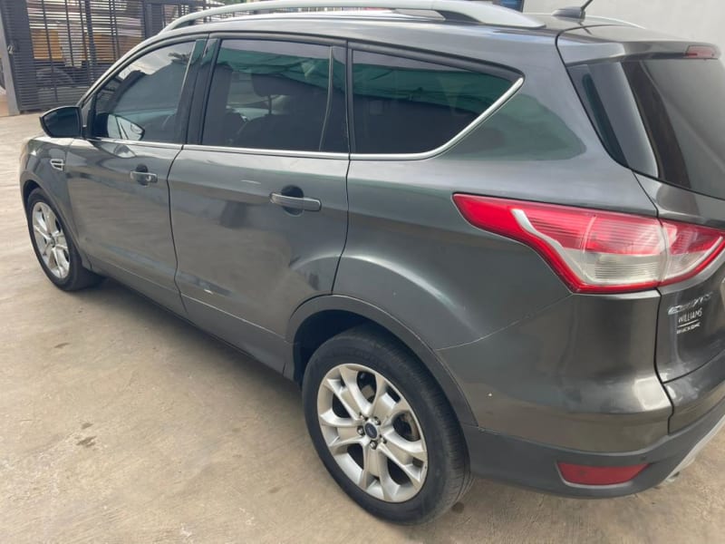 FORD FORD Escape Titanium Oluyole