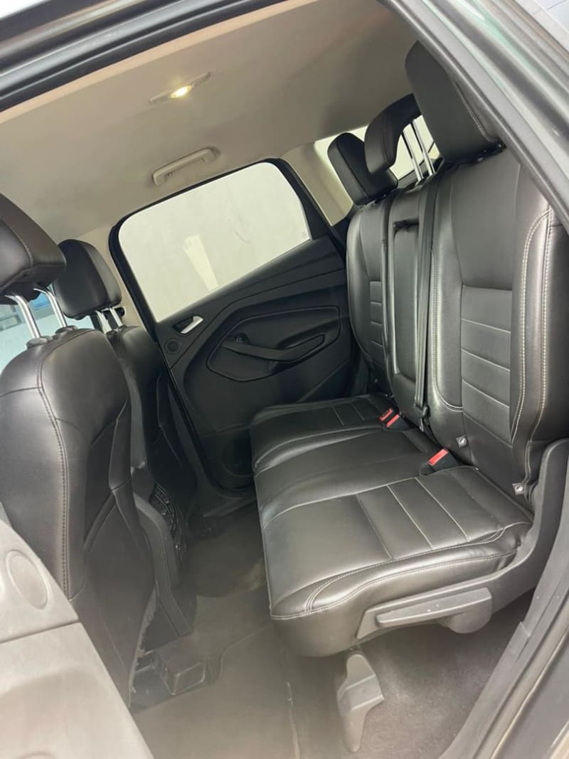 FORD FORD Escape Titanium Oluyole