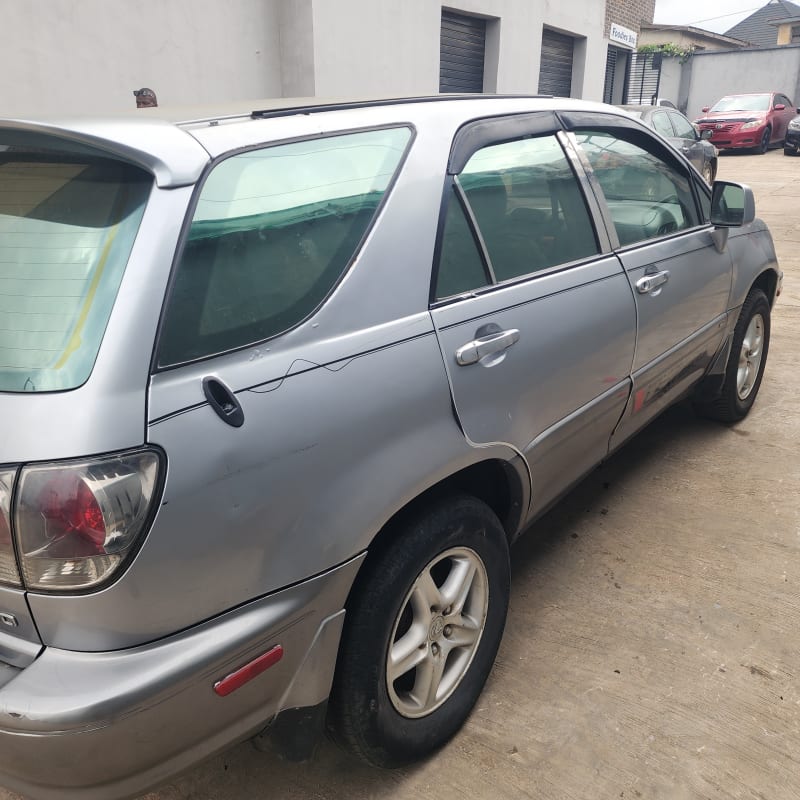 LEXUS LEXUS RX RX 300 4x4 AT Oluyole