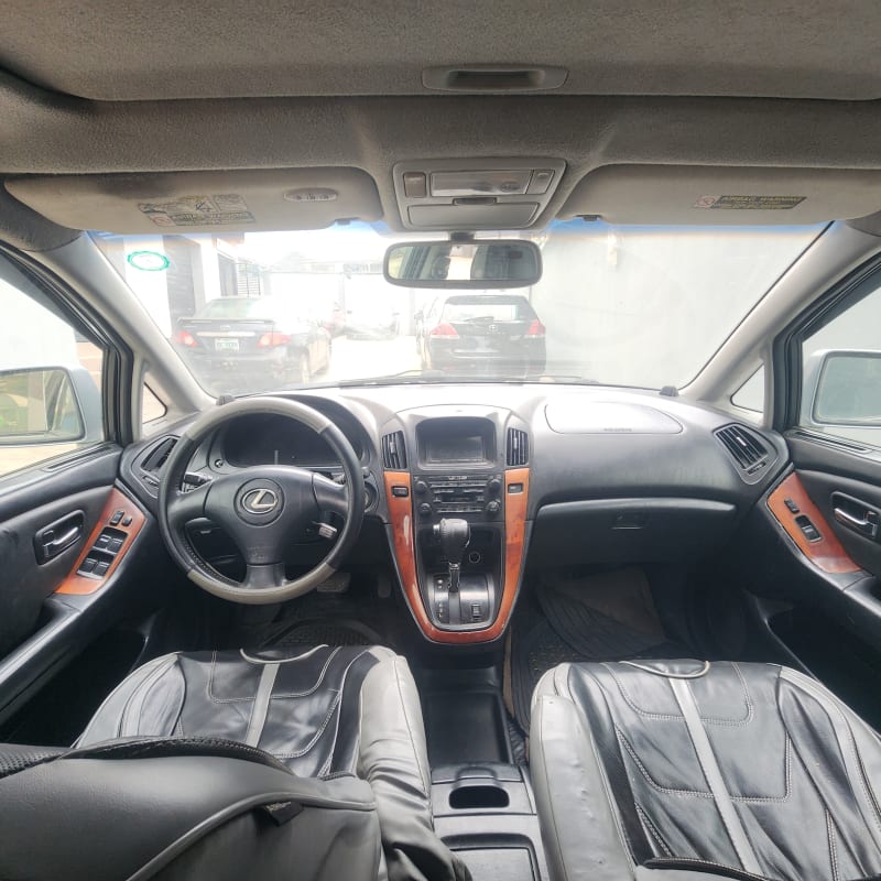 LEXUS LEXUS RX RX 300 4x4 AT Oluyole