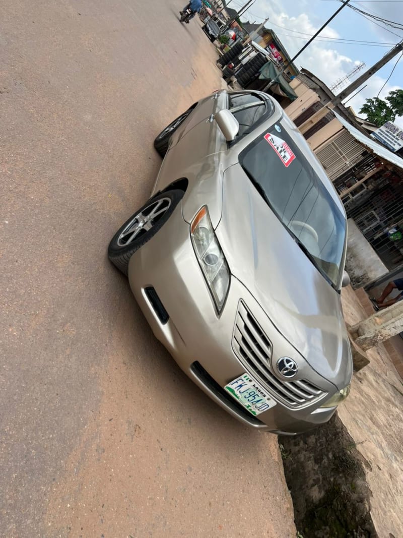 TOYOTA TOYOTA Camry LE Ifako-Ijaiye