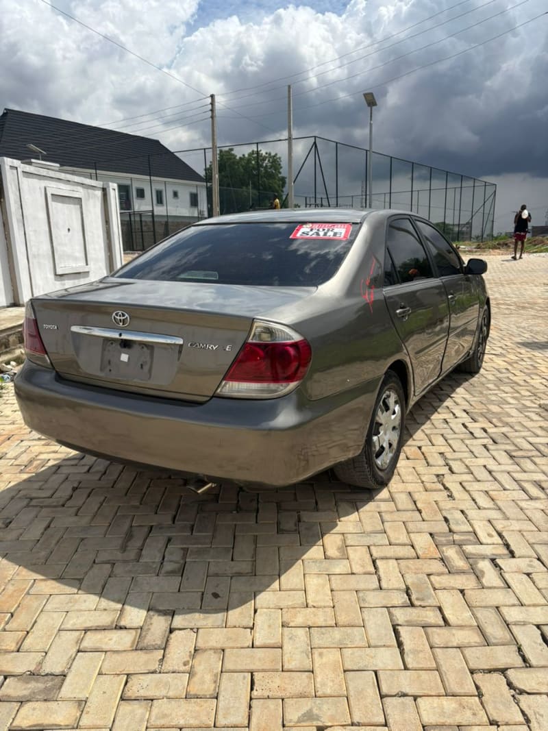TOYOTA TOYOTA Camry LE Ifako-Ijaiye