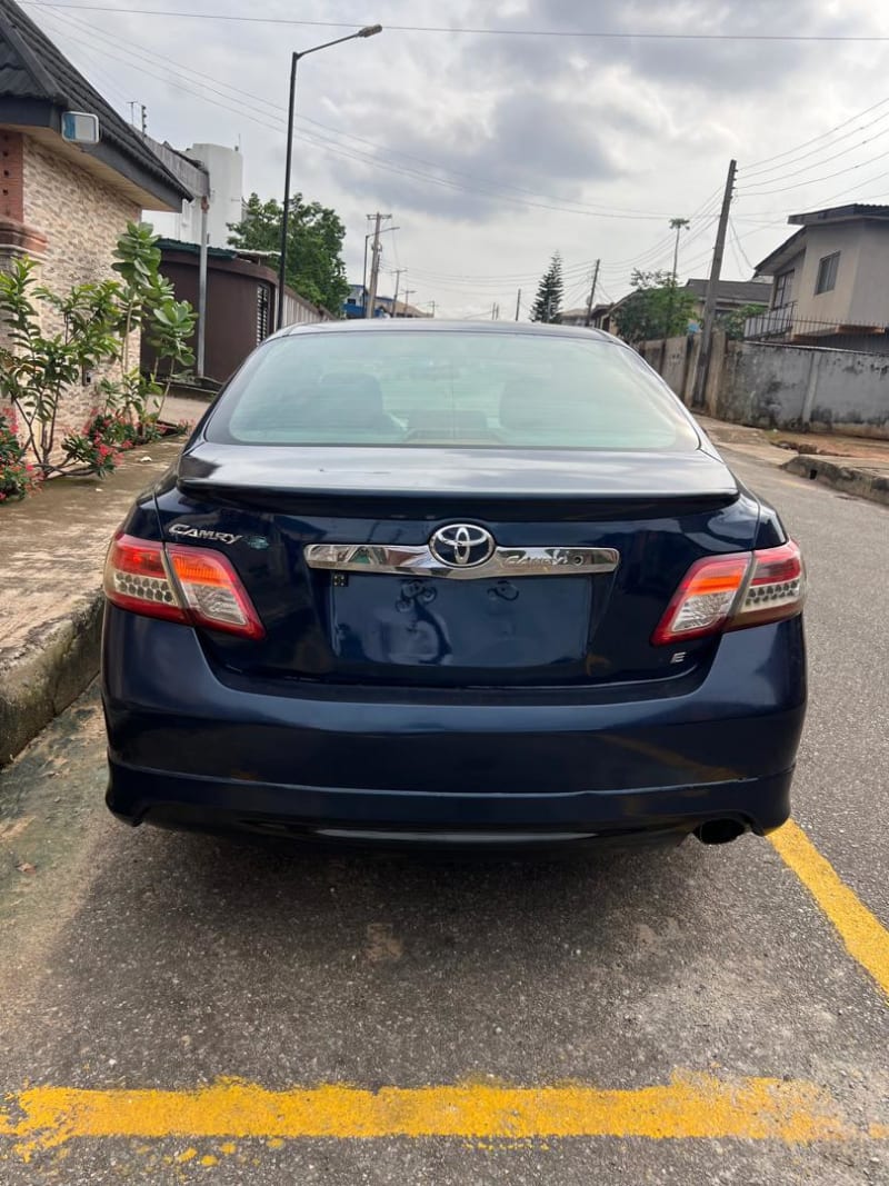 TOYOTA TOYOTA Camry SE Ifako-Ijaiye