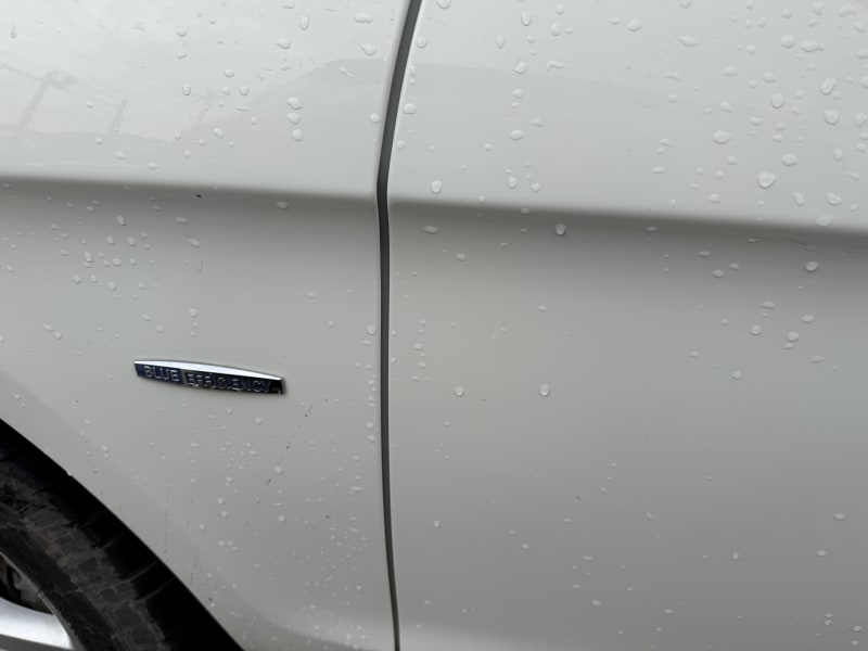 MERCEDES-BENZ MERCEDES-BENZ M-Class ML 350 BlueEFFICIENCY 4x4 AT Agege