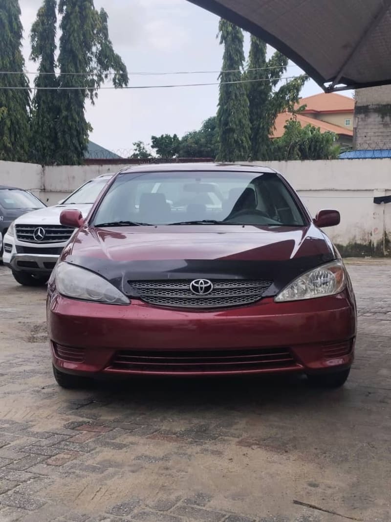 TOYOTA TOYOTA Camry LE Eti Osa