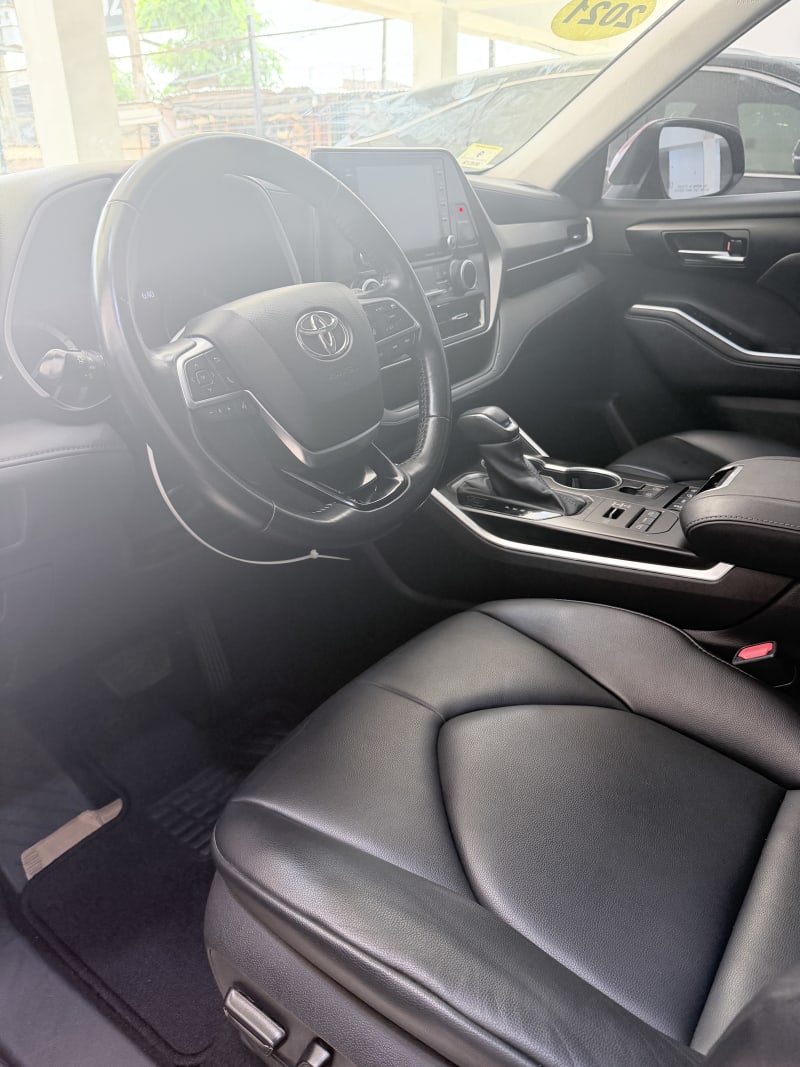 TOYOTA Toyota Highlander XLE Agege