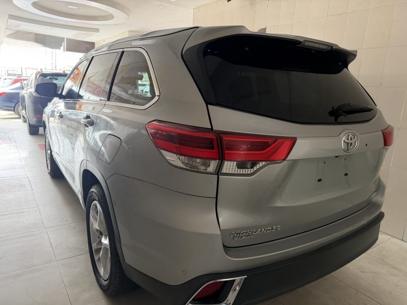 TOYOTA Toyota Highlander Limited Agege
