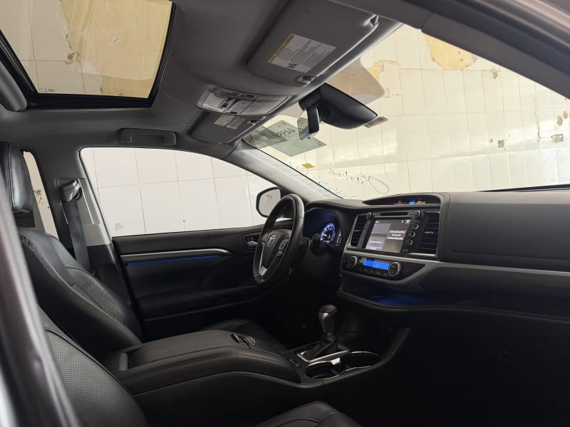 TOYOTA Toyota Highlander Limited Agege