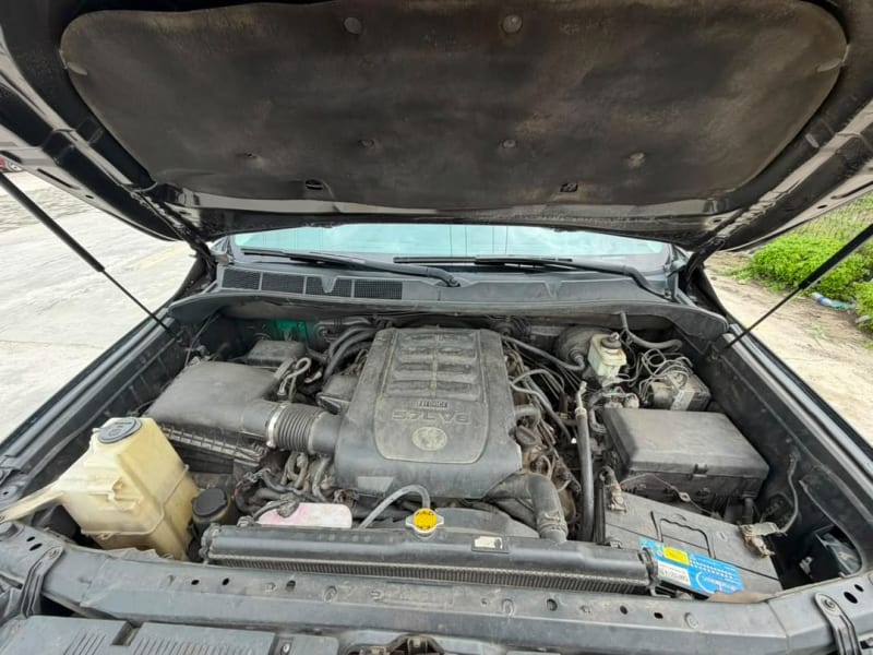 TOYOTA TOYOTA Tundra 5.7 L V8 Lagos Mainland