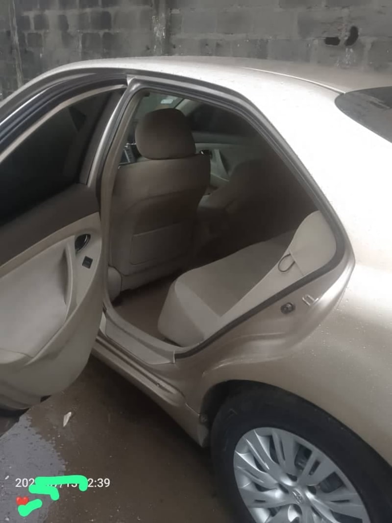 TOYOTA TOYOTA Camry LE Lagos Mainland