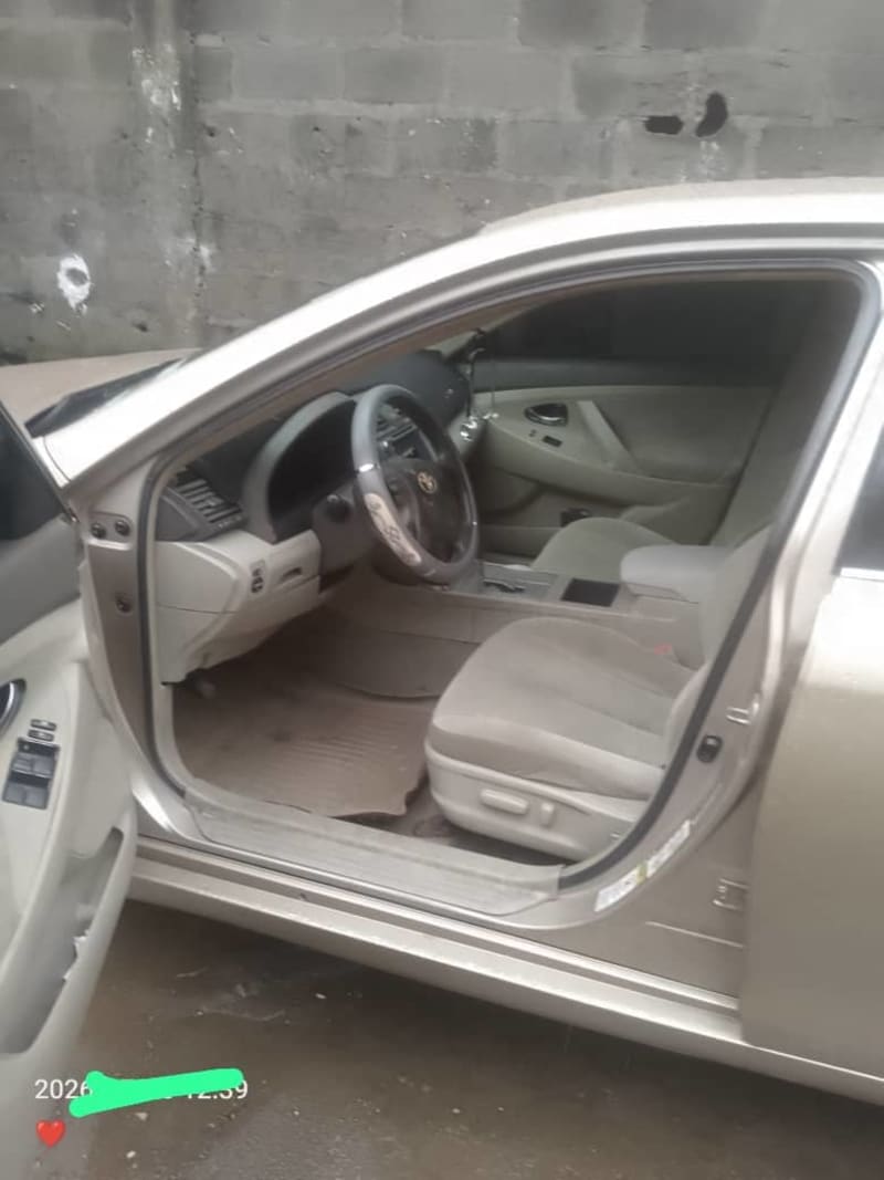 TOYOTA TOYOTA Camry LE Lagos Mainland