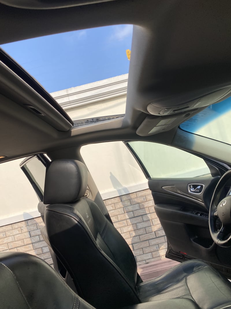 INFINITI INFINITI FX50 FX50 5.0 SV Vettel Edition AWD AT Amuwo-Odofin