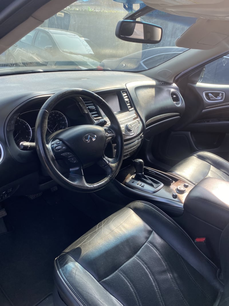 INFINITI INFINITI FX50 FX50 5.0 SV Vettel Edition AWD AT Amuwo-Odofin