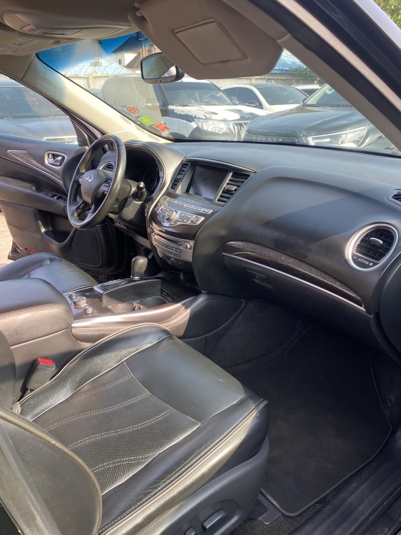 INFINITI INFINITI FX50 FX50 5.0 SV Vettel Edition AWD AT Amuwo-Odofin