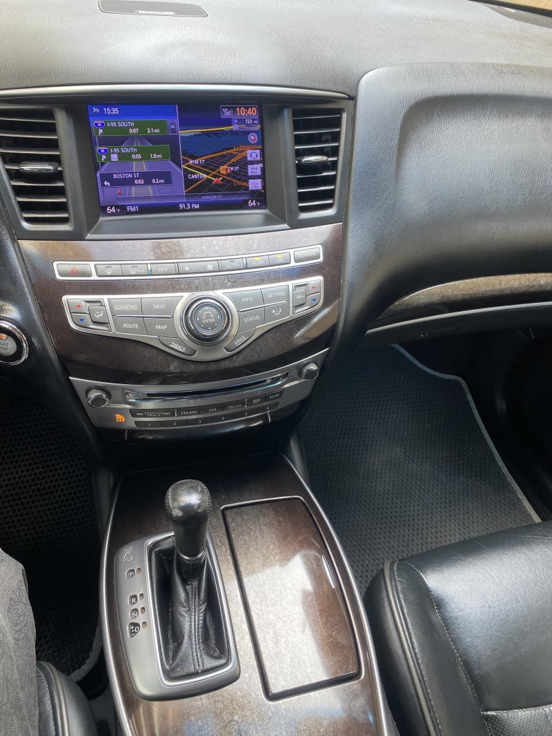 INFINITI INFINITI FX50 FX50 5.0 SV Vettel Edition AWD AT Amuwo-Odofin