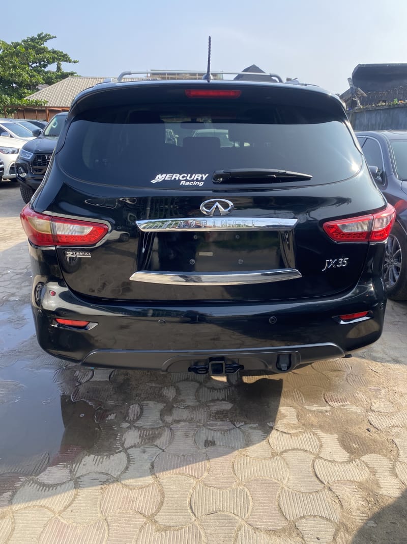 INFINITI INFINITI FX50 FX50 5.0 SV Vettel Edition AWD AT Amuwo-Odofin