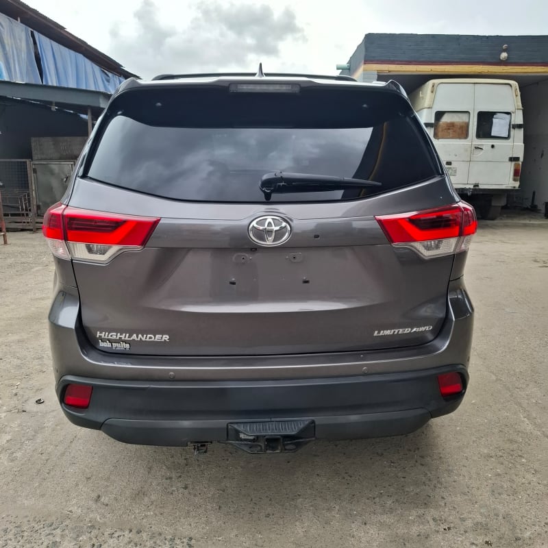 TOYOTA Toyota Highlander 3.5 L V6 Surulere, Lagos State