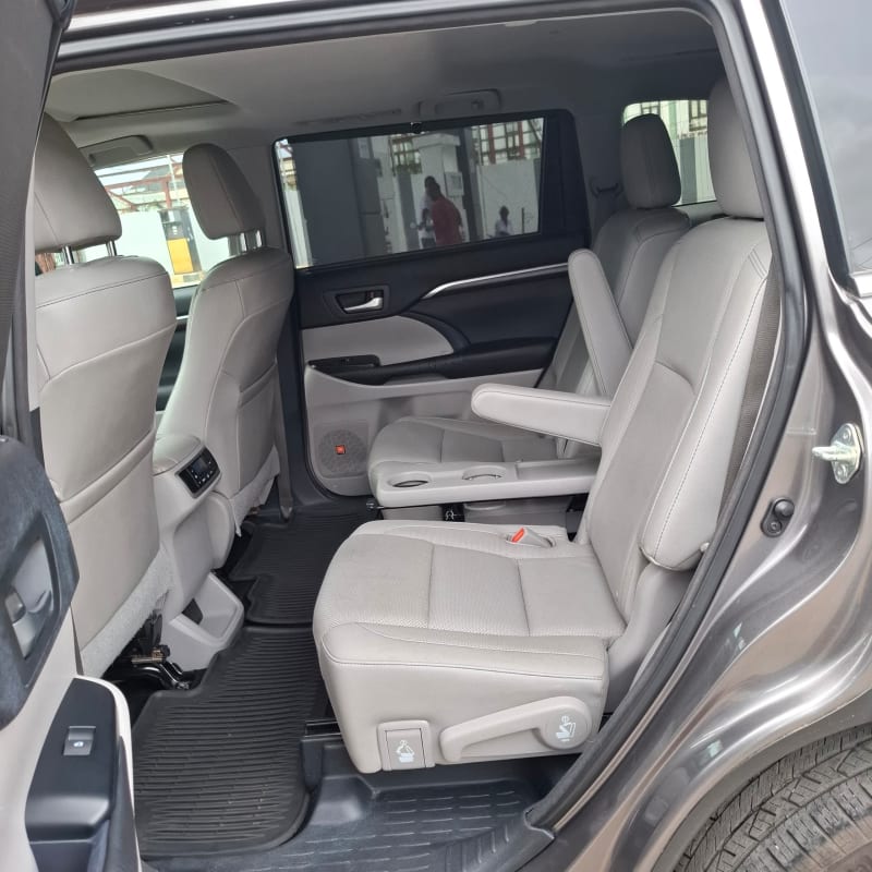 TOYOTA Toyota Highlander 3.5 L V6 Surulere, Lagos State