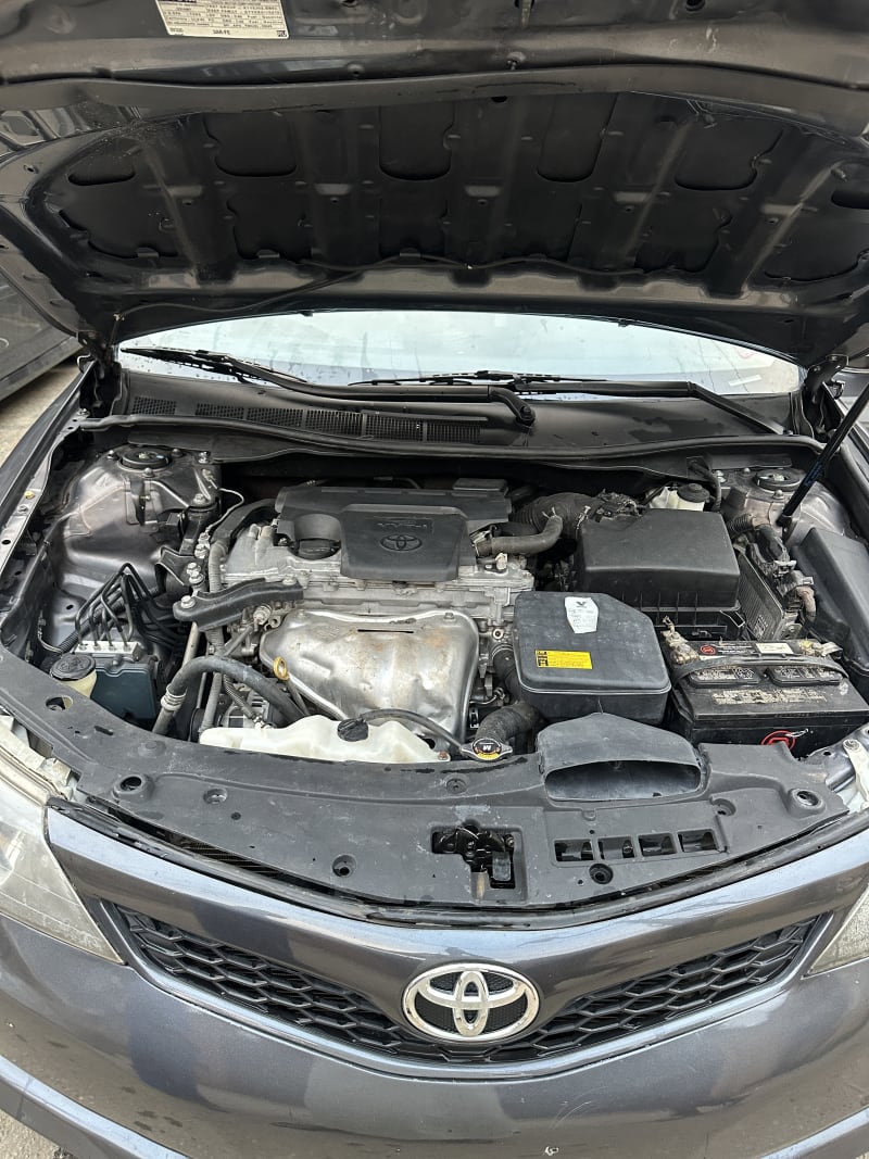 TOYOTA TOYOTA Camry SE Agege