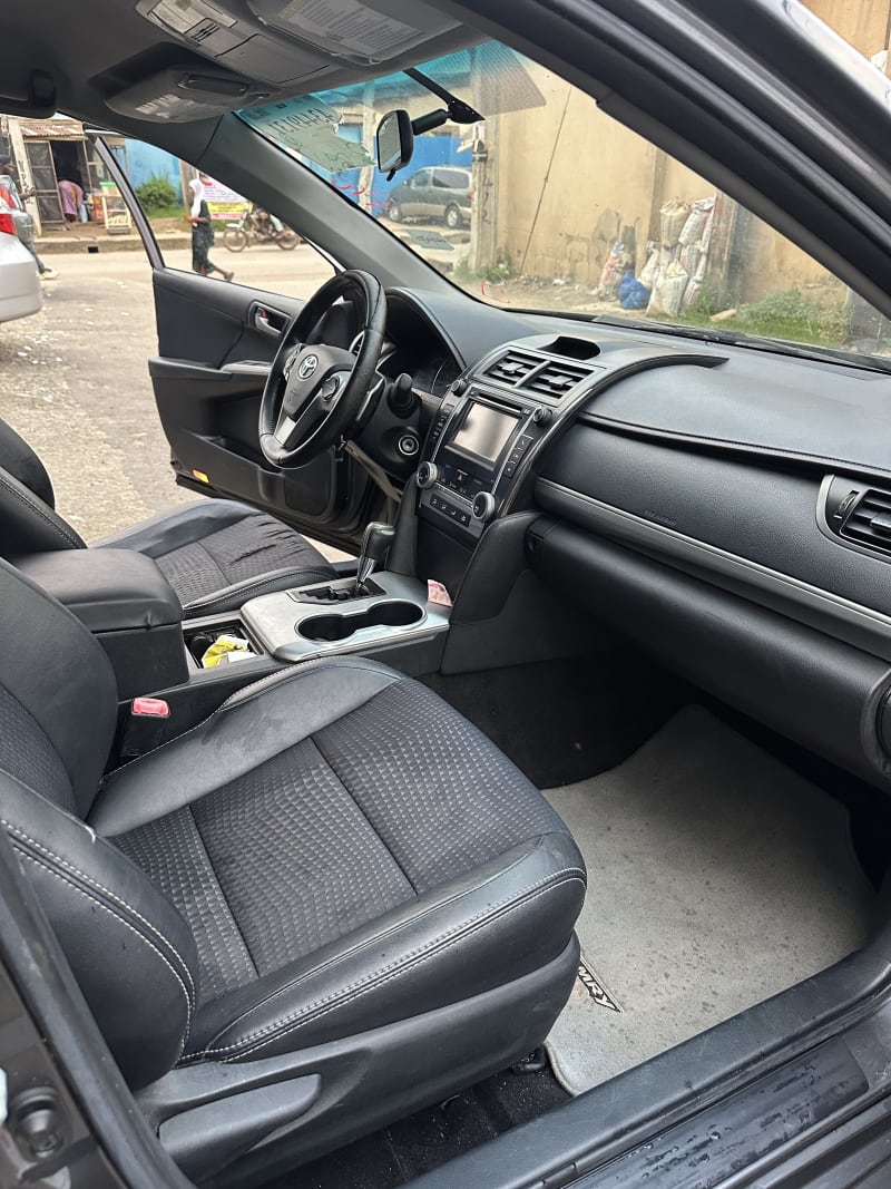 TOYOTA TOYOTA Camry SE Agege