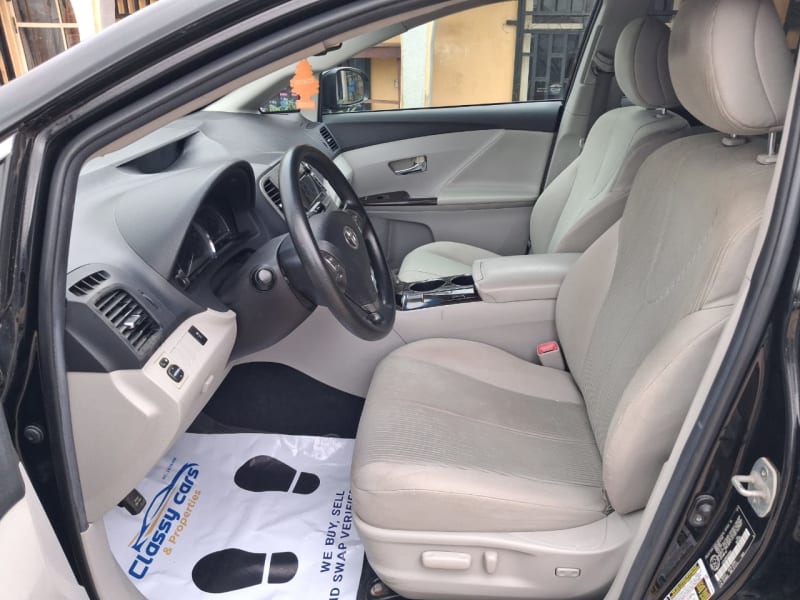TOYOTA TOYOTA VENZA 2.5 L Hybrid Ibadan South-West