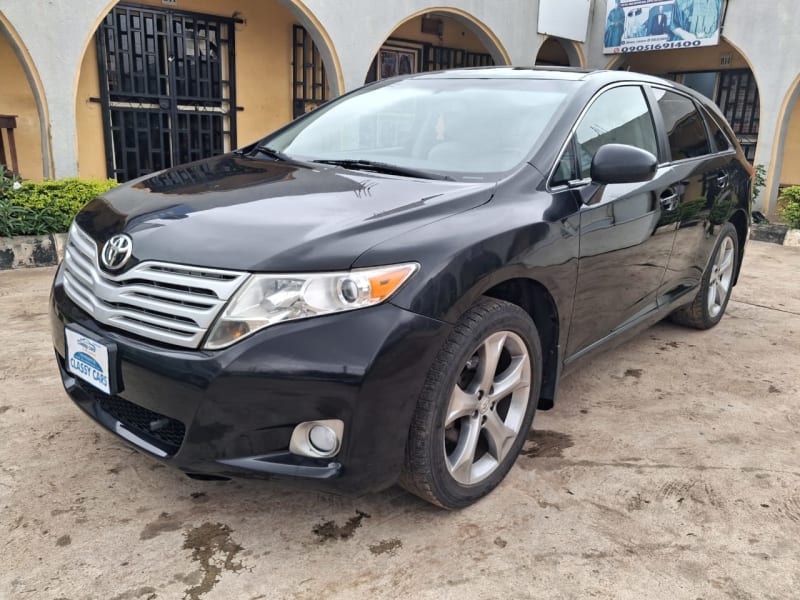 TOYOTA TOYOTA VENZA 2.5 L Hybrid Ibadan South-West