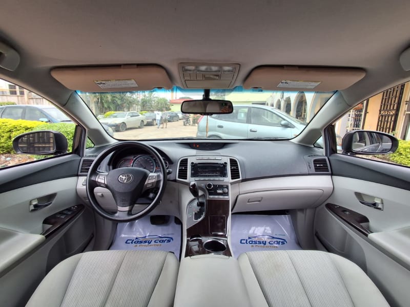 TOYOTA TOYOTA VENZA 2.5 L Hybrid Ibadan South-West